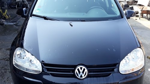 Carenaj aparatori noroi fata Volkswagen Golf 