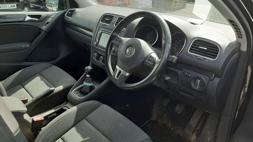 Carenaj aparatori noroi fata Volkswagen Golf 6 2010 Hatchback 1.6 tdi
