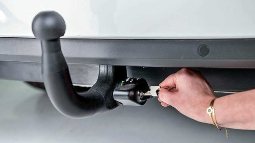 Carlig de remorcare auto Peugeot 208 Hatchback 2012-2019 AutoHak