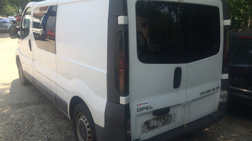 Carlig remorcare Renault Trafic motorizare 1.9 tdi an fab 2001-2007 motor stare perfecta F9Q