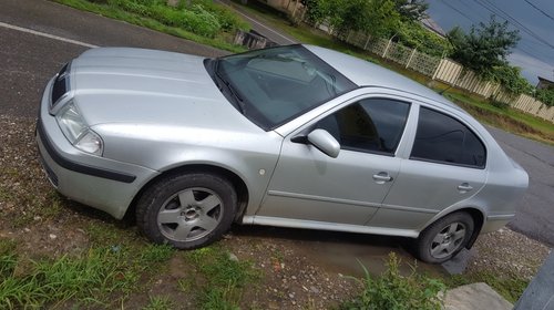 Carlig remorcare Skoda Octavia 2006 Berlina 1