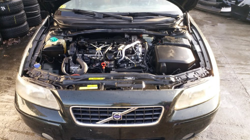 Carlig remorcare Volvo S60 2006 limousina 2.4d