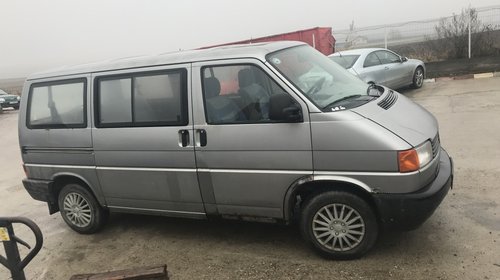 Carlig remorcare VW TRANSPORTER 1993 duba 2400 motorina