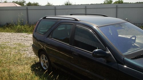 Caroserie sau elemente caroserie de Renault Laguna break, an 2000
