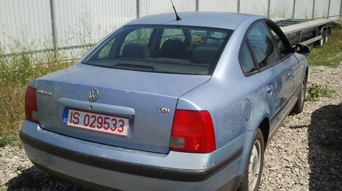 Caroserie sau elemente caroserie de VW Passat B5 an 2000