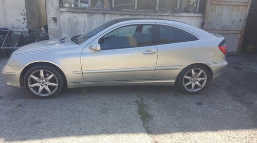 Casetă de directie pentru Mercedes C Classe Coupe fabricație 2002