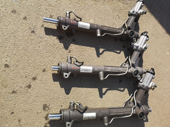 Frankberg Braccio di comando Sospensione della ruota Anteriore Sinistra in alto Compatibile con 5er E39 5er Touring E39 520 523 525 528 530 1995-2004 Z8 Roadster E52 4.9 2000-2003 Frankberg Braccio di comando Sospensione della ruota Anteriore Sinistra in alto Compatibile con 5er E39 5er Touring E39 520 523 525 528 530 1995-2004 Z8 Roadster E52 4.9 2000-2003