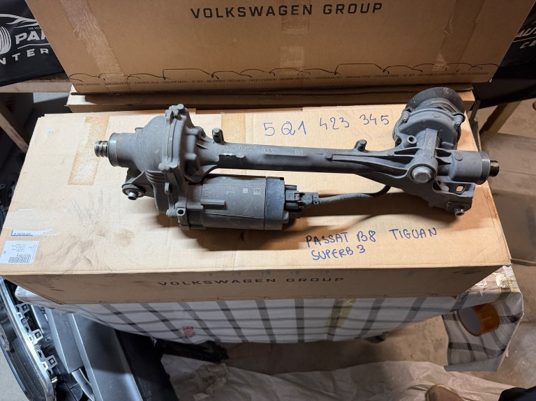 Caseta directie Volkswagen Passat B8 Tiguan 2 Skoda Superb 3 5Q1423345