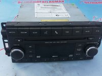 Casetofon radio cd mp3 player Jeep Compass 1 facelift motor 2.2crd cdi 100kw 136cp om651 2011