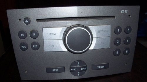 Casetofon radio cd Opel ASTRA H - CEL MAI MIC