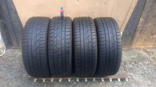 Cauciucuri de iarna 215 55 R 16 M+S Hankook