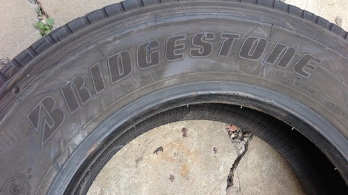 CAUCIUCURI IARNA M+S BRIDGESTONE 225 75 17,5