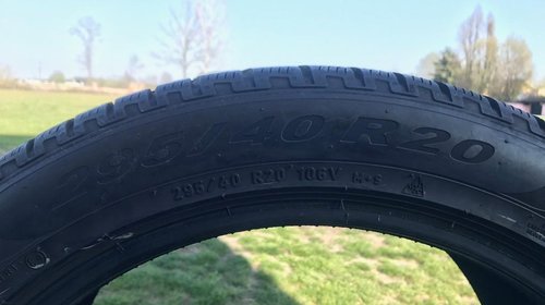 Cauciucuri Pirelli Scorpion M+S 295/40 r20