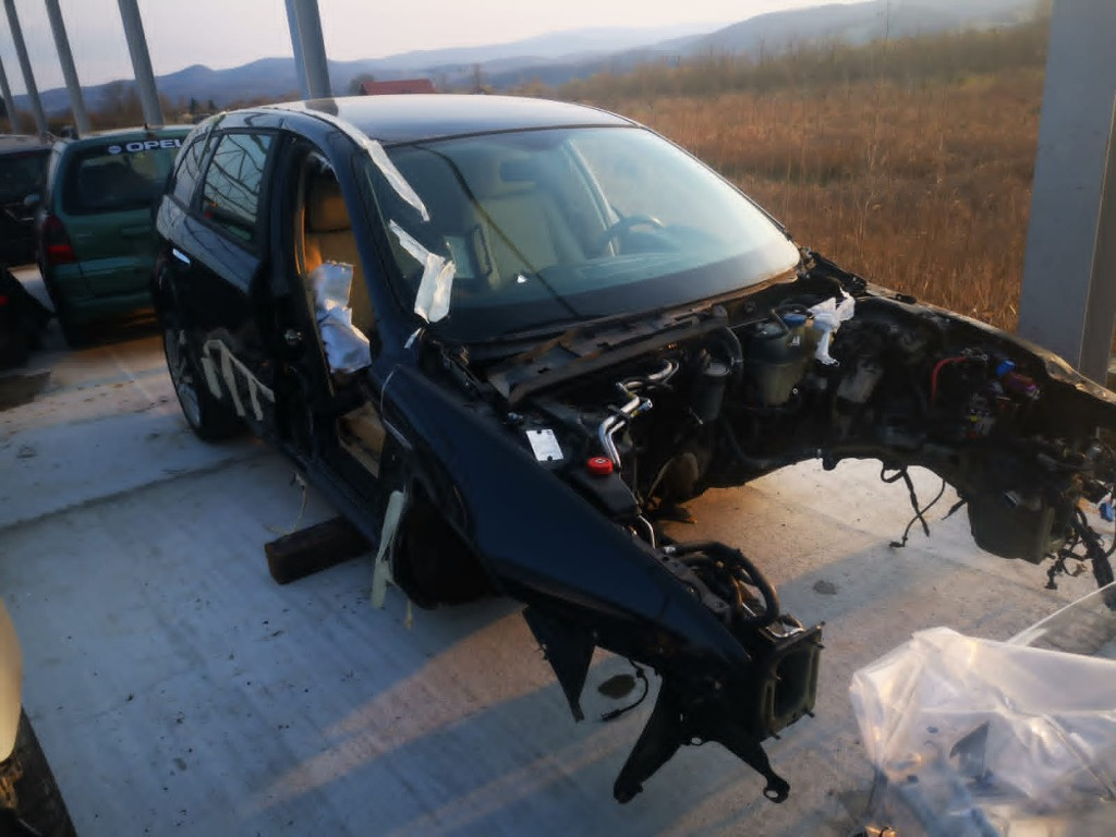 CD player Alfa Romeo 159 2007 Hatchback 