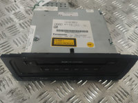 CD player Audi A4 B8 2.0 TDI 143 Cp/105 Kw cod motor CAG ,transmisie automata,an 2011 cod 8T1035110C