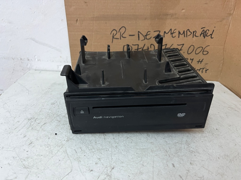 CD Player Audi A6 C6 A4 B7 Q7 4L 4E09198