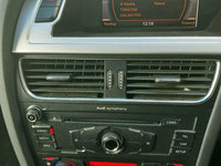 CD Player Audi Simphony Audi A4 B8 din 2010