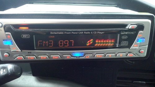 CD-Player auto cu Mp3 si CD