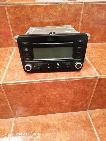 Cd player auto VW Passat B6 , fara cod