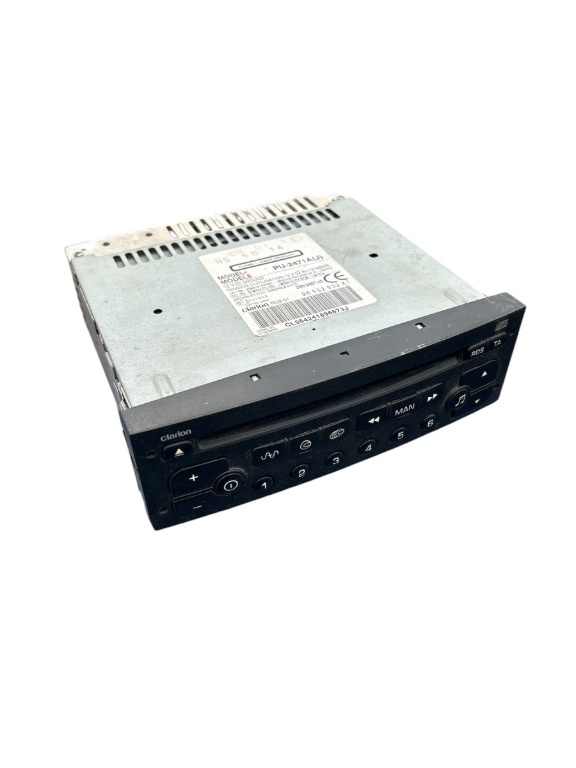 Cd player Clarion PU-2471A(J) / 96552632XT pt peugeot / citroen