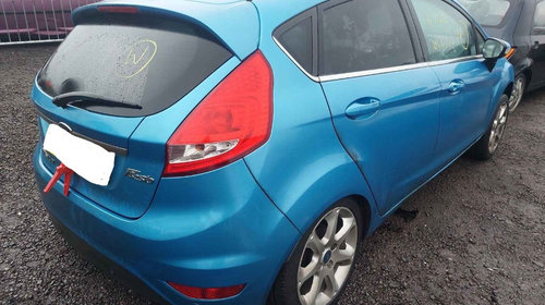 CD player Ford Fiesta 6 2011 HATCHBACK 1.6 i