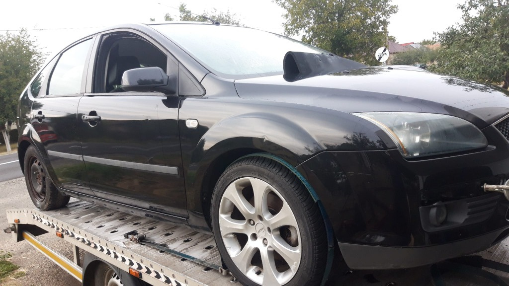 CD player Ford Focus 2 2007 Hatchback 2.