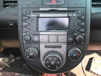 CD player Kia Soul 2010