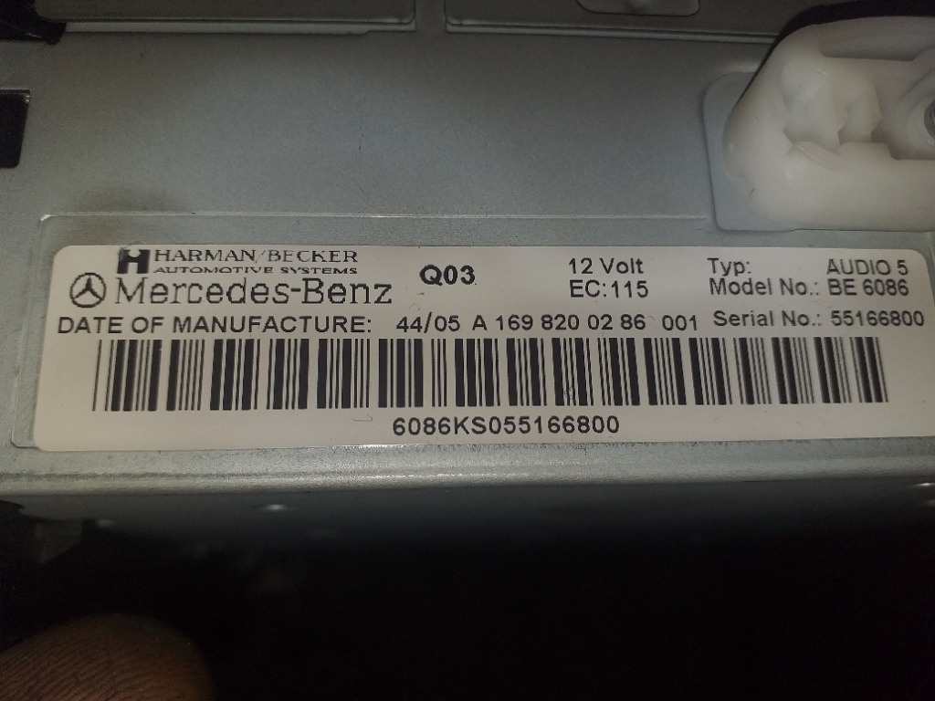 CD player MERCEDES A Class W 169 DIN 200