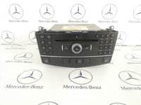 Cd player Mercedes c200 cdi w204 an 2009 A2048700594