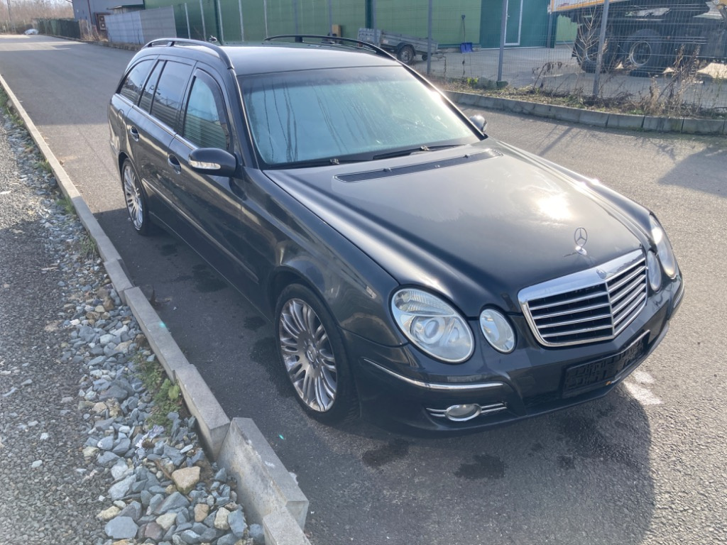 CD player Mercedes E-Class W211 2006 Com