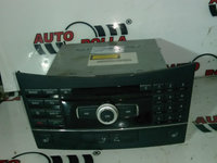 Cd-Player Mercedes E-Class W212 an 2010.