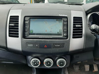 CD player Mitsubishi Outlander 2008 SUV 2.2 DIESEL