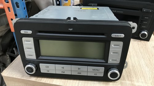 Cd player MP3 RCD 300 Vw Golf 5 Jetta Touran 