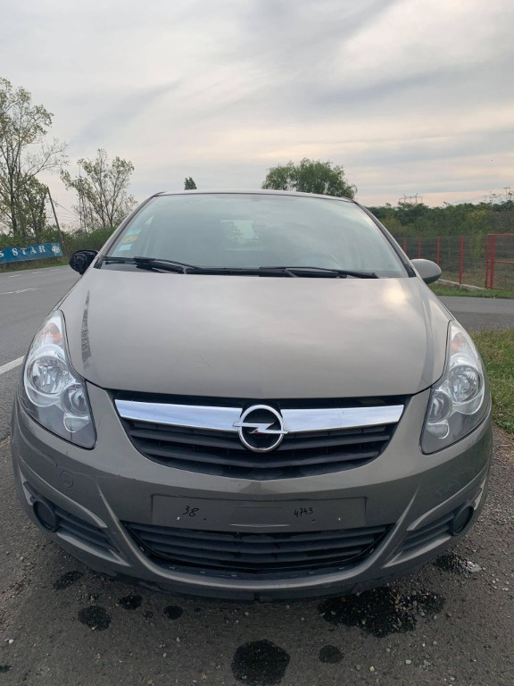 CD player Opel Corsa D 2009 HATCHBACK 1.