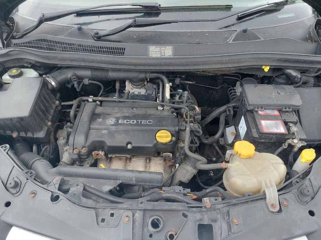 CD player Opel Corsa D 2009 HATCHBACK 1.