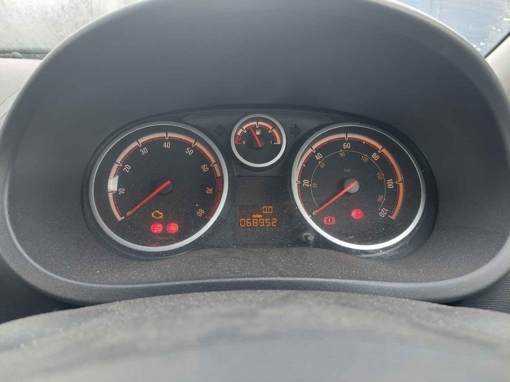 CD player Opel Corsa D 2009 HATCHBACK 1.