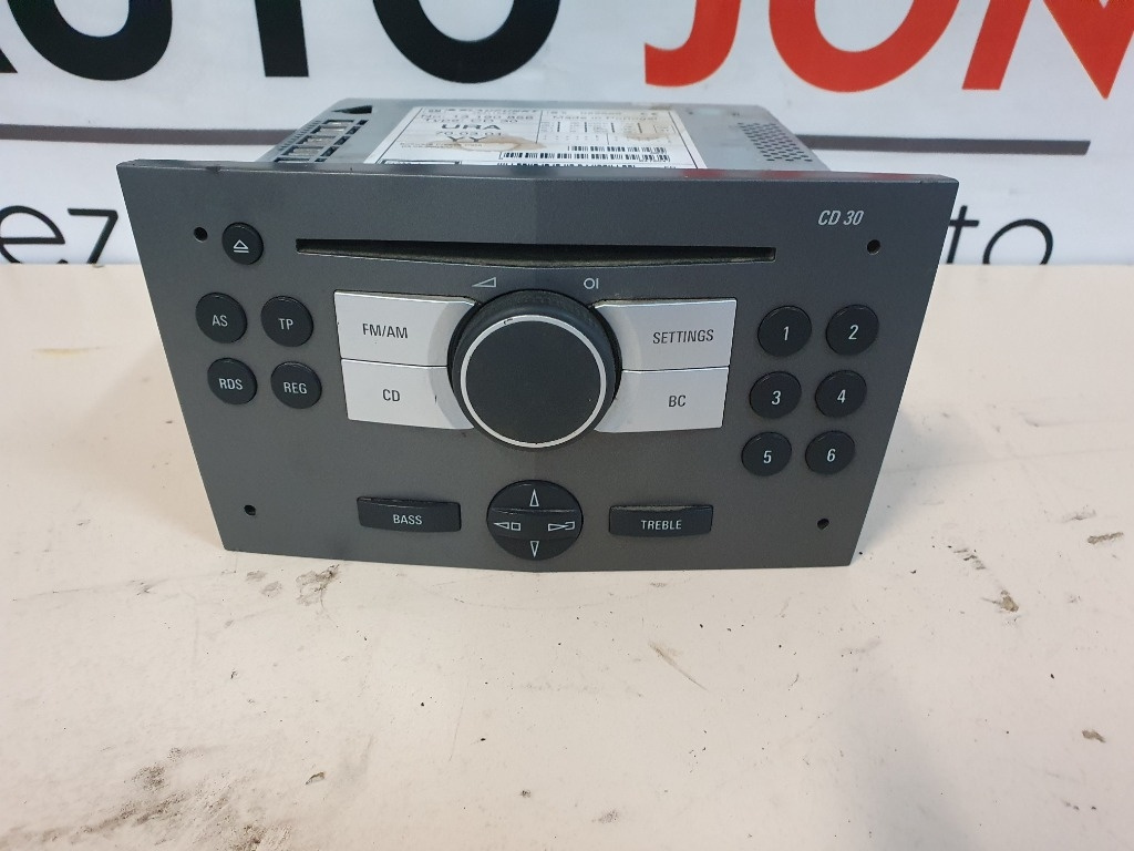 CD- Player OPEL ZAFIRA B A05 2005 - 2015 1.9 CDTI 