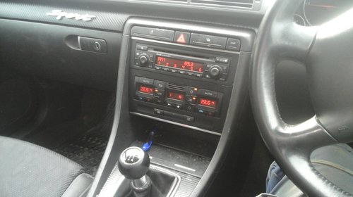 CD Player original Audi A4 B6 2001-2005