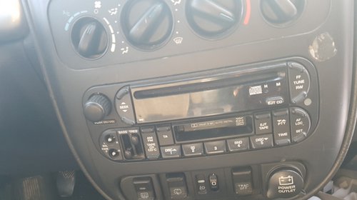 CD player original Chrysler Pt Cruiser