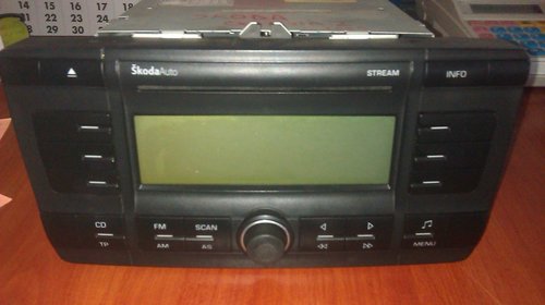 Cd player original pentru skoda octavia