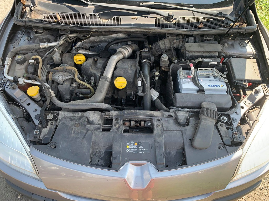 CD player Renault Megane 3 2011 COMBI 1.