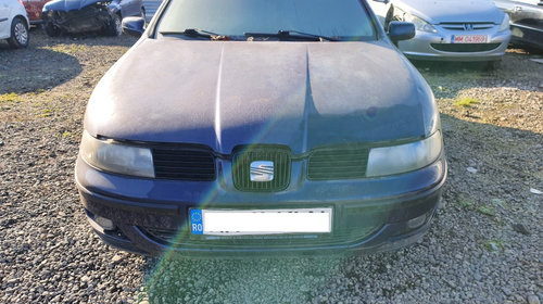 CD player Seat Leon 2001 Hatchback 1.4 16v