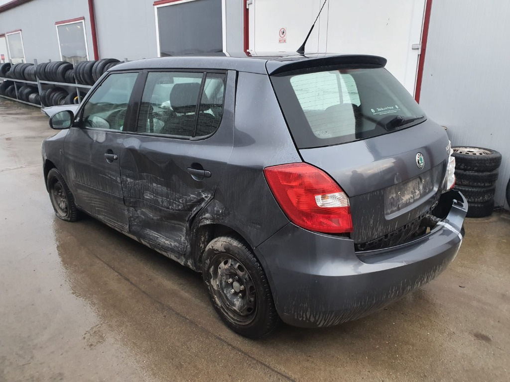 CD player Skoda Fabia 2 2010 Hatchback 1