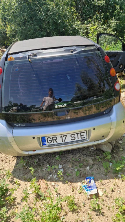 CD player Smart Forfour 2005 hatchback 1.1