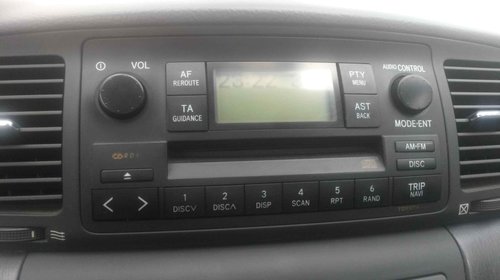 Cd Player Toyota Corolla an 2003