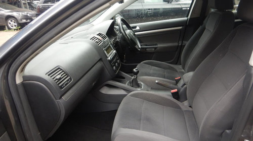 CD player Volkswagen Jetta 2008 SEDAN 1.9 TDI