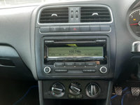 CD player Volkswagen Polo 6R 2010 Hatchback 1.6 TDI