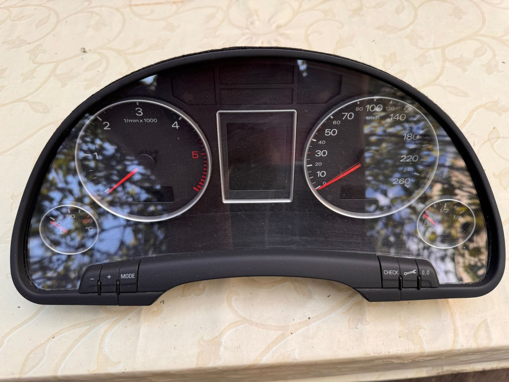 Ceas bord Audi A4 (8EC, B7) [Fabr 2004-2008] 8E092