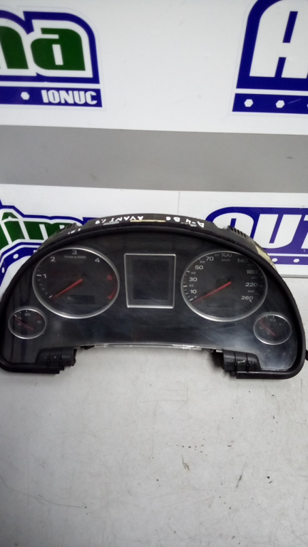 Ceas bord AUDI A4 B6 Variant 1.9 TDI 2000-2005