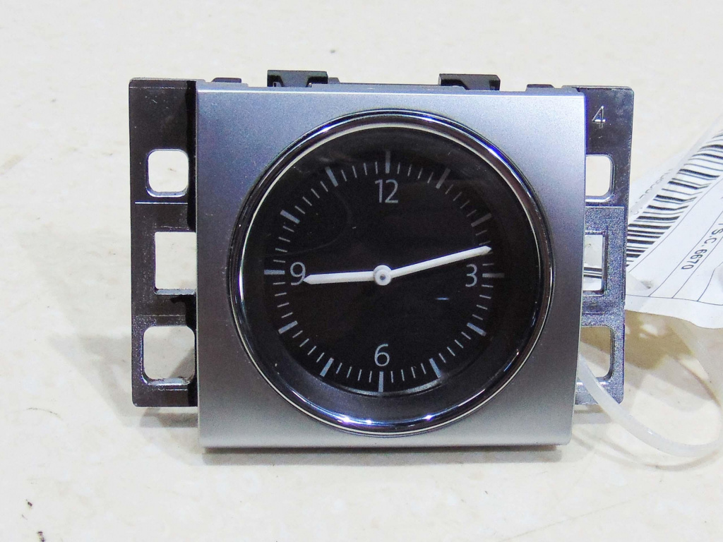 Ceas bord avand codul 1948189 pentru VW PASSAT B7